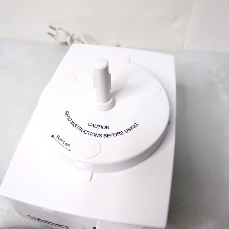 クイジナート フードプロセッサー 1.0L DLC-101J 2020年製 刻む 混ぜる