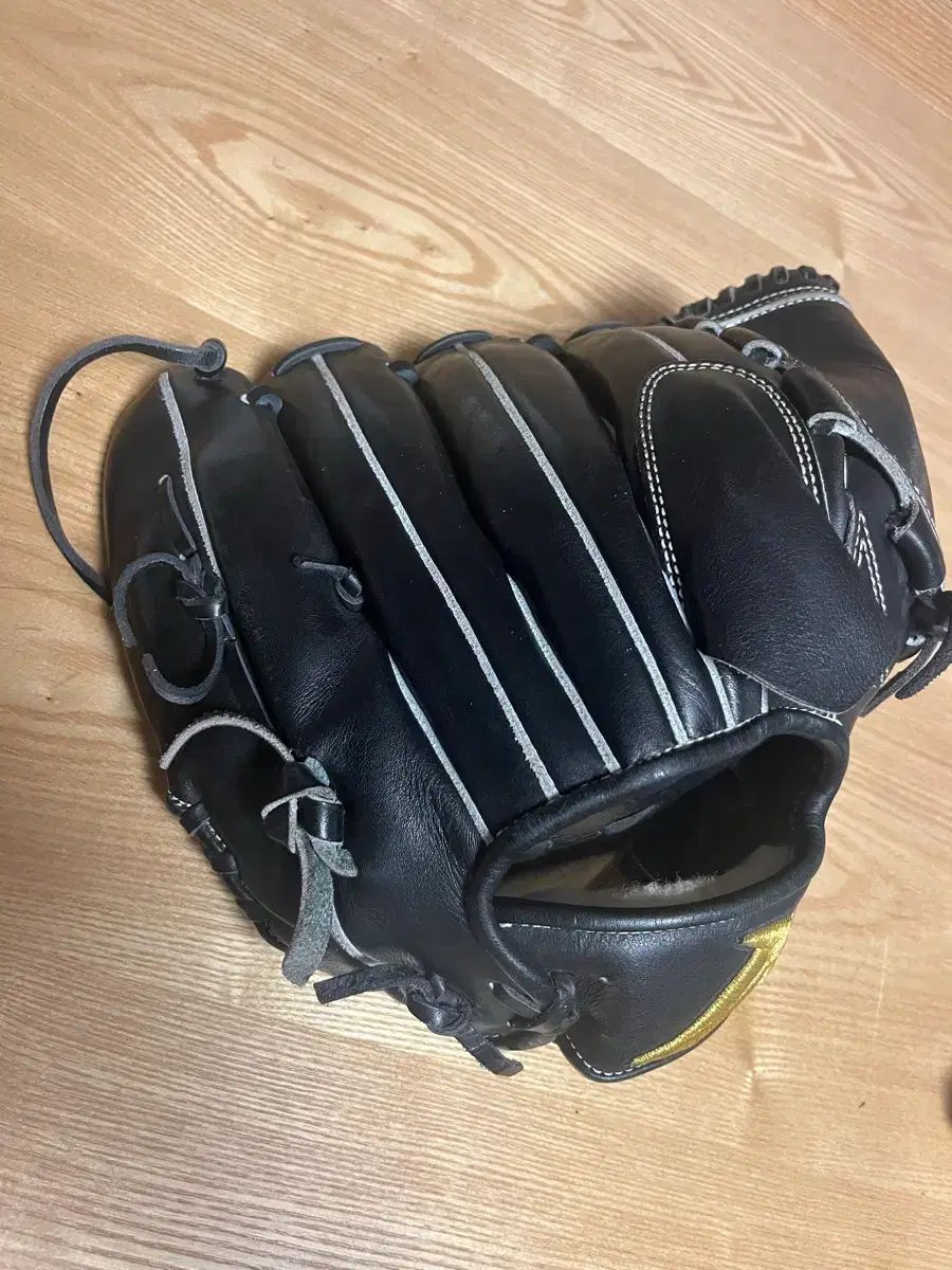 アトムズ シーグリ 投手用グローブ