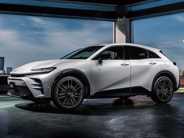 21インチ アルミホイール 5穴114 3 MIDホイール レフィナーダ モーション5 グロスブラック 8 J 4本