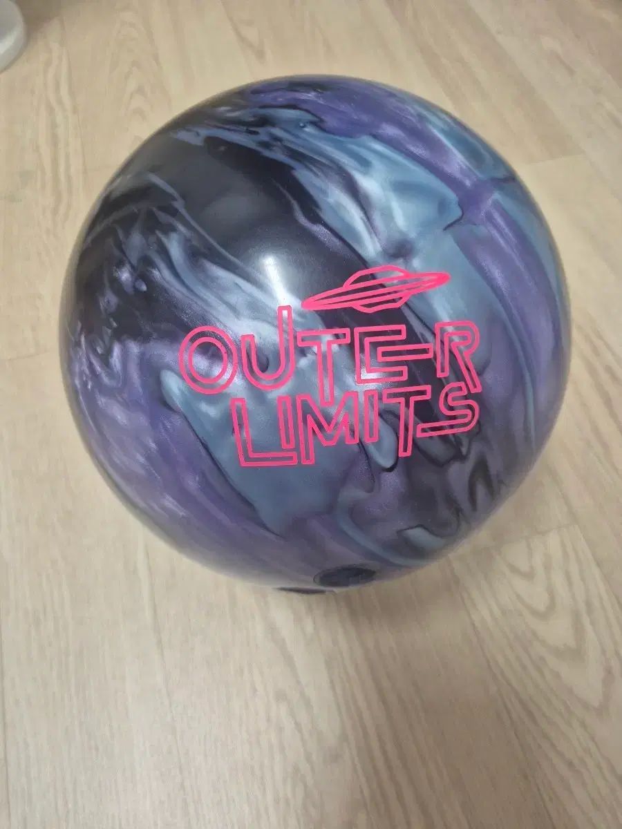 も*や様 ラディカル　アウターリミッツソリッド アウターリーミッツ 配送 ボーリングボール も*や様 ラディカル