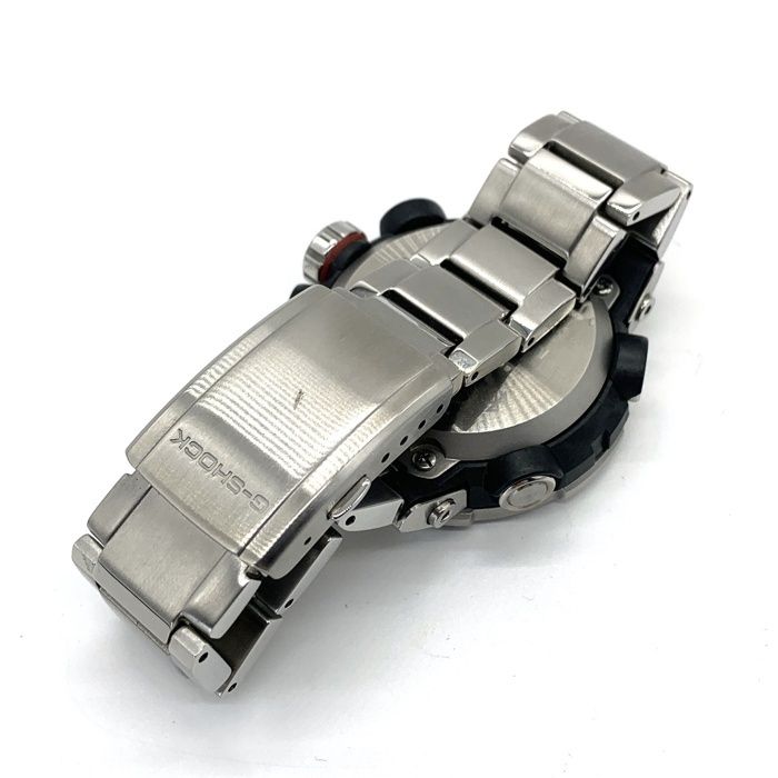 シルバー ブラック