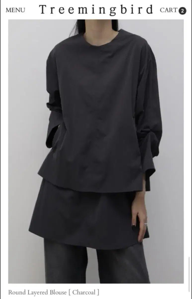 トリミングバード Round Layered Blouse Charcoal