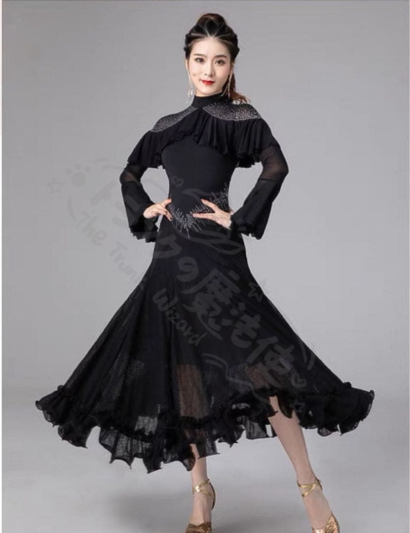 新年 用コスプレ衣装 ストーン付き ワンピー練習着からダンスパーティまで幅広く活躍