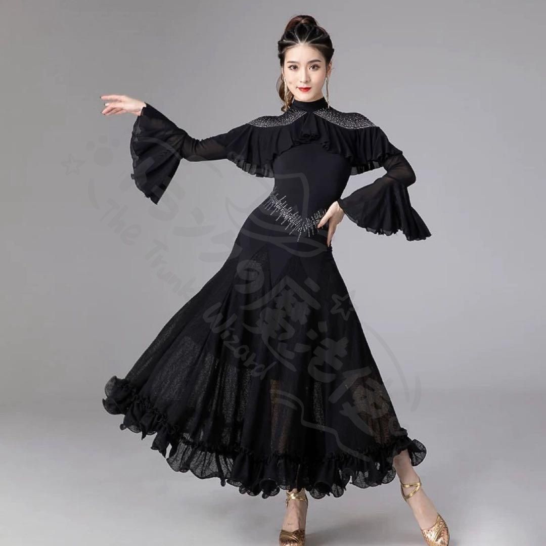 新年 用コスプレ衣装 ストーン付き ワンピー練習着からダンスパーティまで幅広く活躍