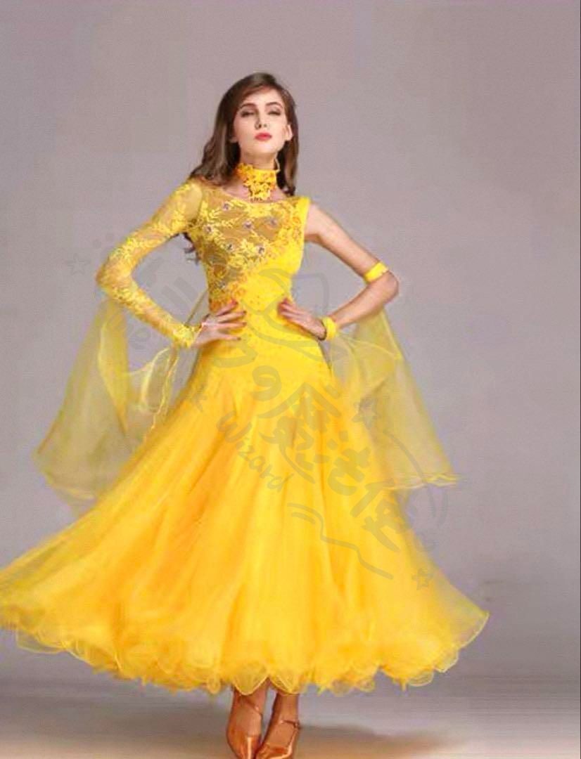 新年 用コスプレ衣装 ドレス 競技会発表会デモに な華やかデザイン