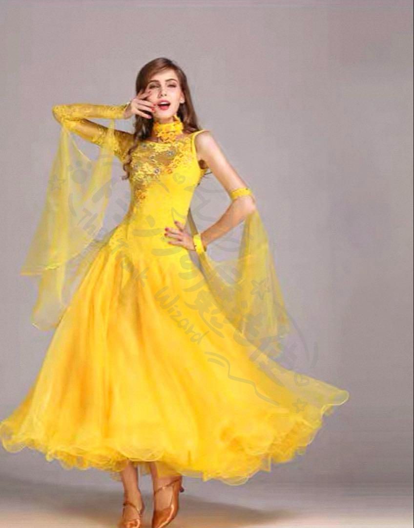 新年 用コスプレ衣装 ドレス 競技会発表会デモに な華やかデザイン