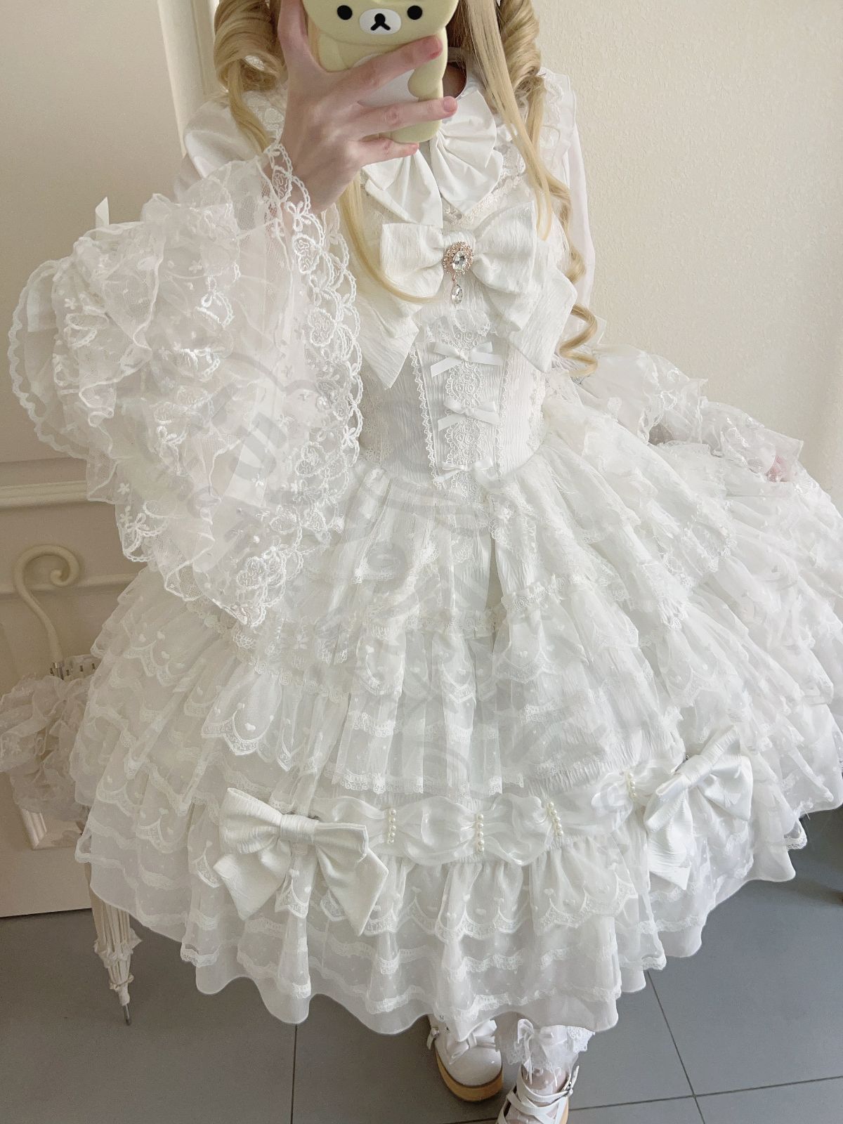 新年 用コスプレ衣装 冬ロリータドレJSK吊りスカー多層レース＆リボン装ドール甘ロ豪華デザイ撮影会推し活イベントプレゼントにも最ホワイト