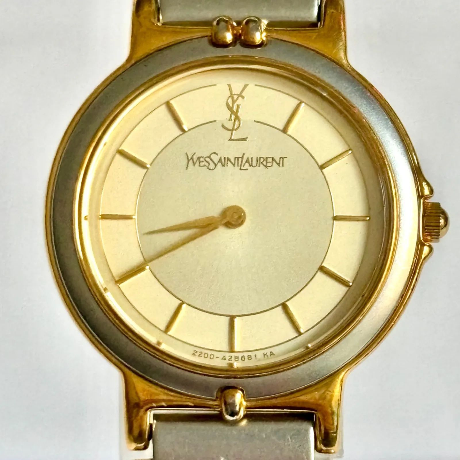 箱付/新品電池】Yves Saint Laurent イヴサンローラン YSL レディース