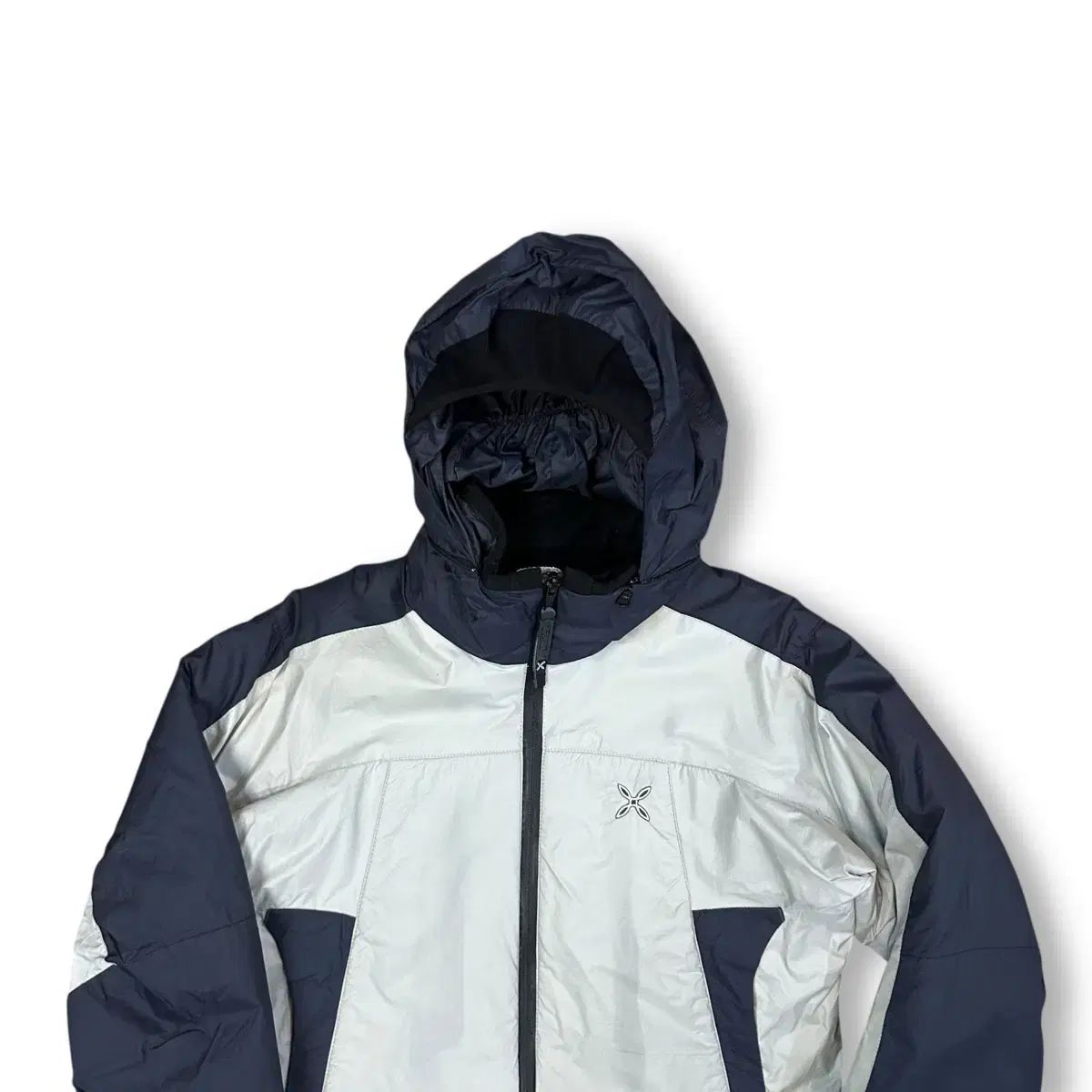 モンチュラ プリマロフト ジャケット - メルカリ