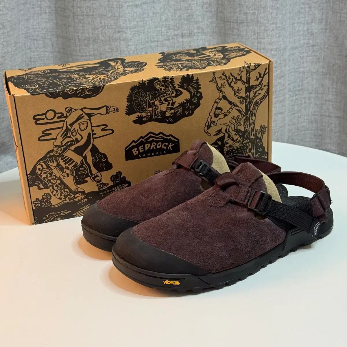 290 ベッドロック マウンテン クロック ディーププラム Deep plum