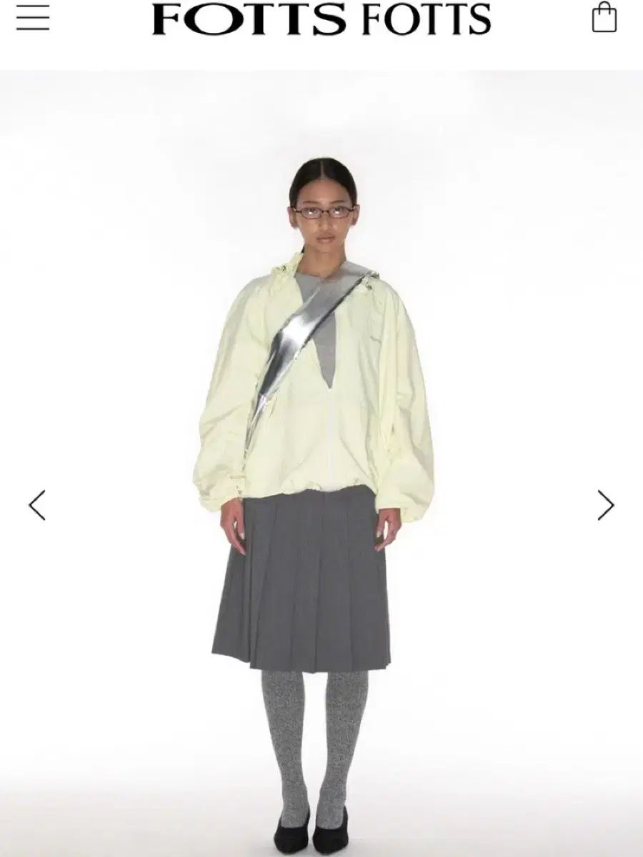 プリーツ スカート リボンブラシ リボンライト The Barnnet