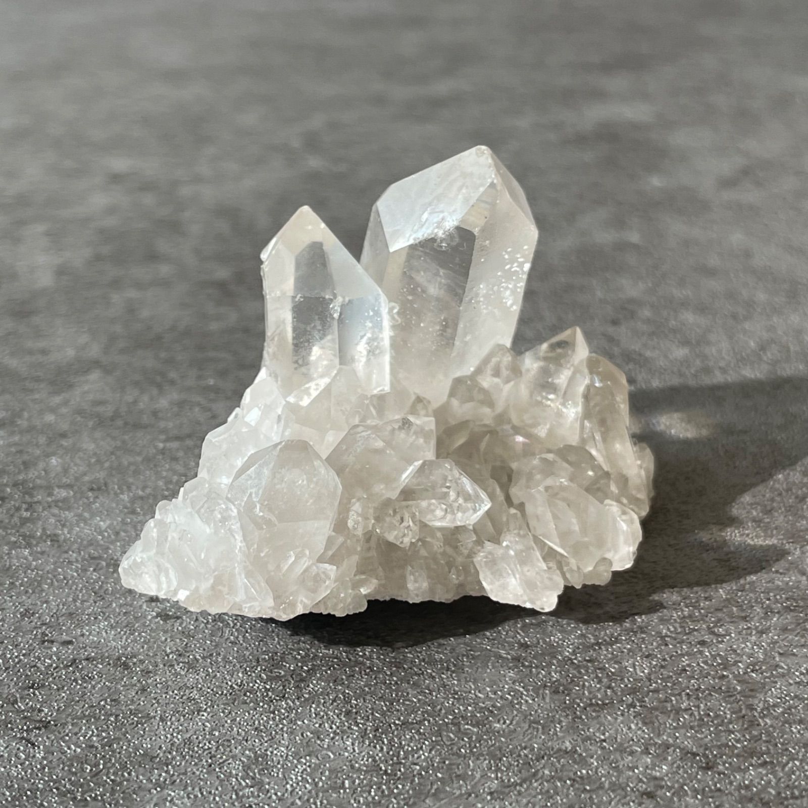 ブラジル ミナスジェライス州ディアマンティーナ産♦︎clear quartz