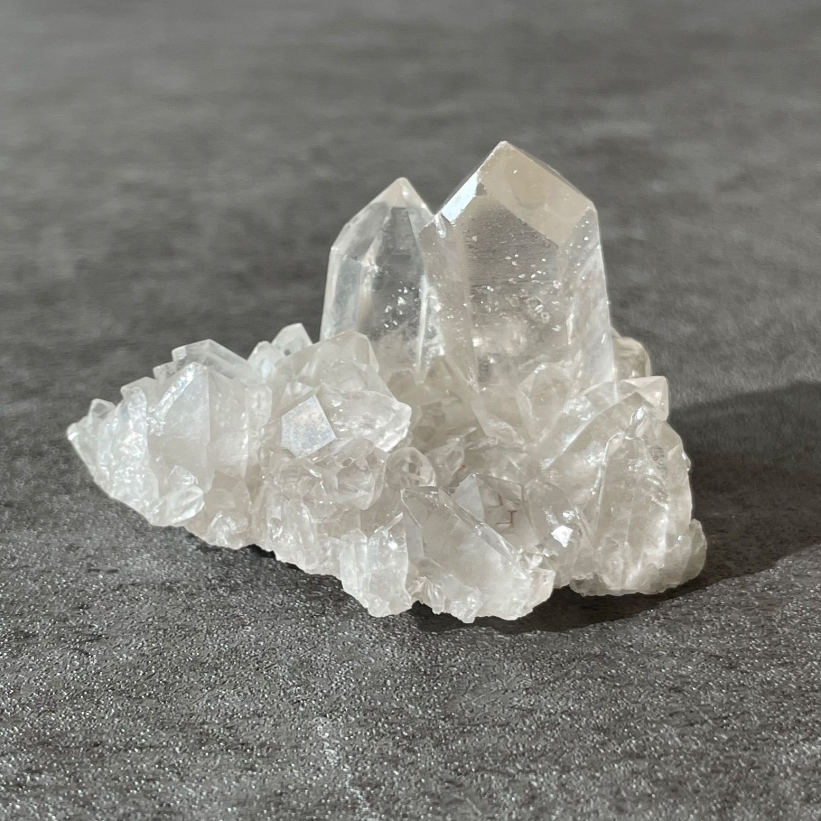 ブラジル ミナスジェライス州ディアマンティーナ産♦︎clear quartz
