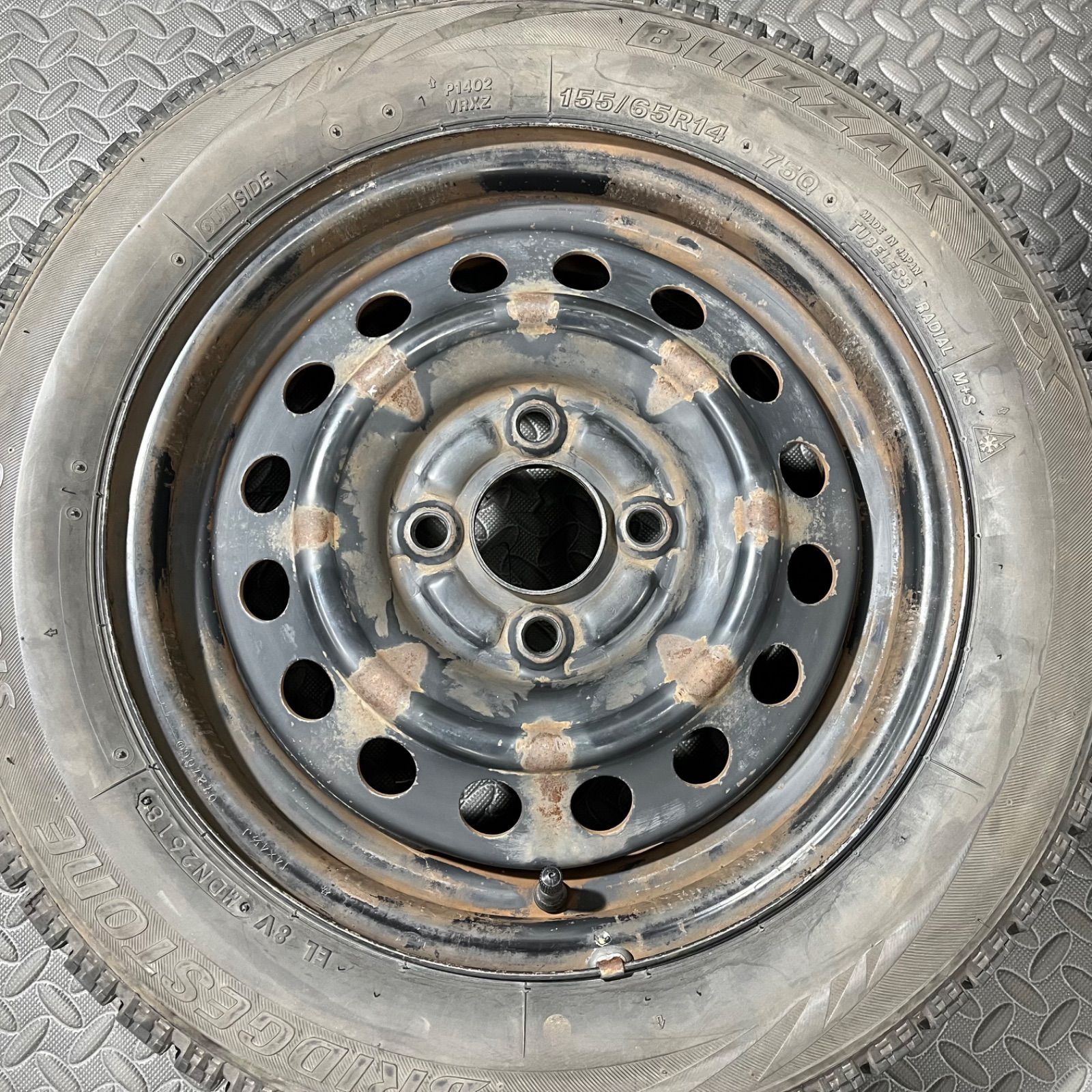 18 19年製 155 65 R 14 ブリヂストン ブリザックVRX スバル ステラ 2 スタッドレスタイヤ 1283 Y