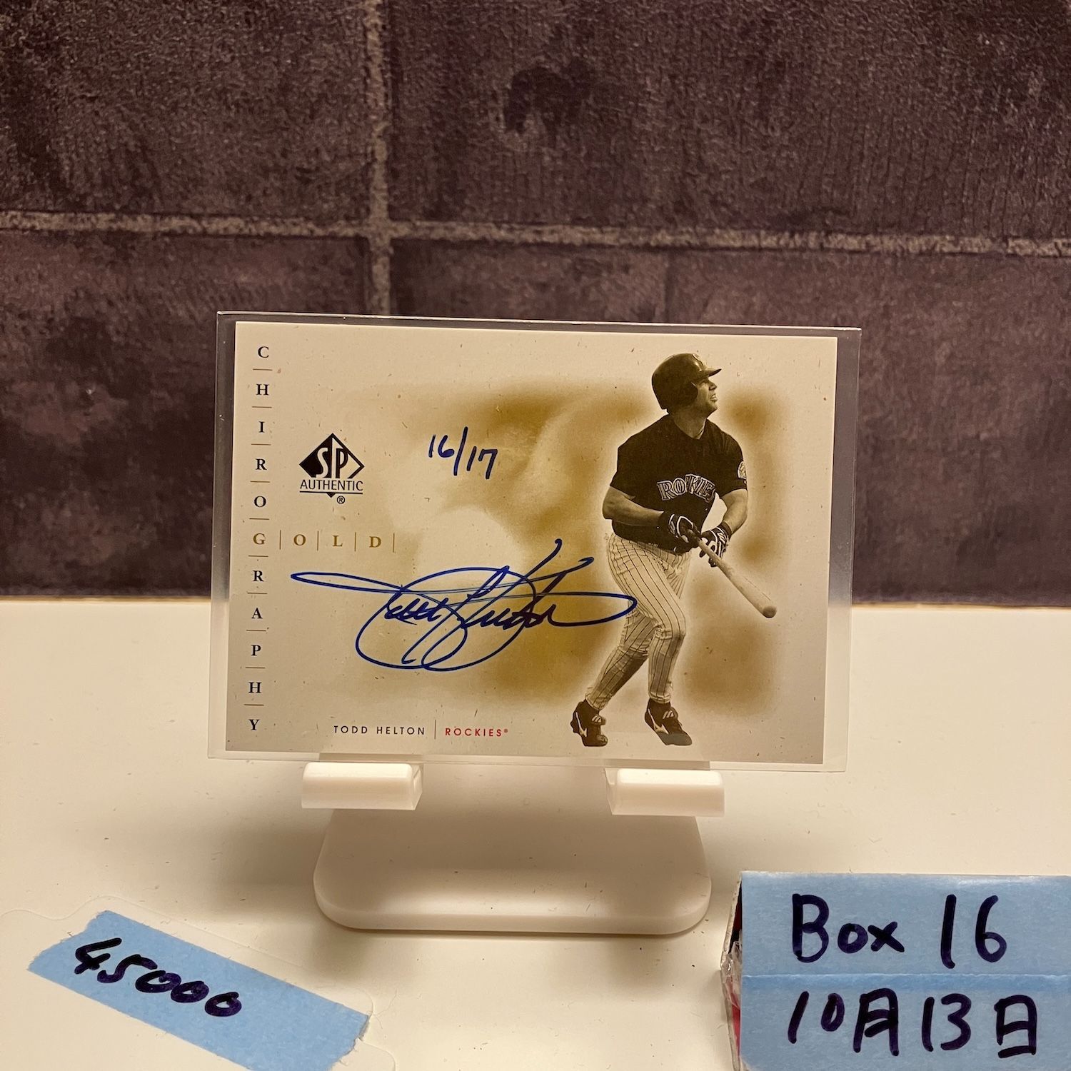 2001 Upper Deck Todd Helton 16 17 直筆サインカード Colorado Rockies カード