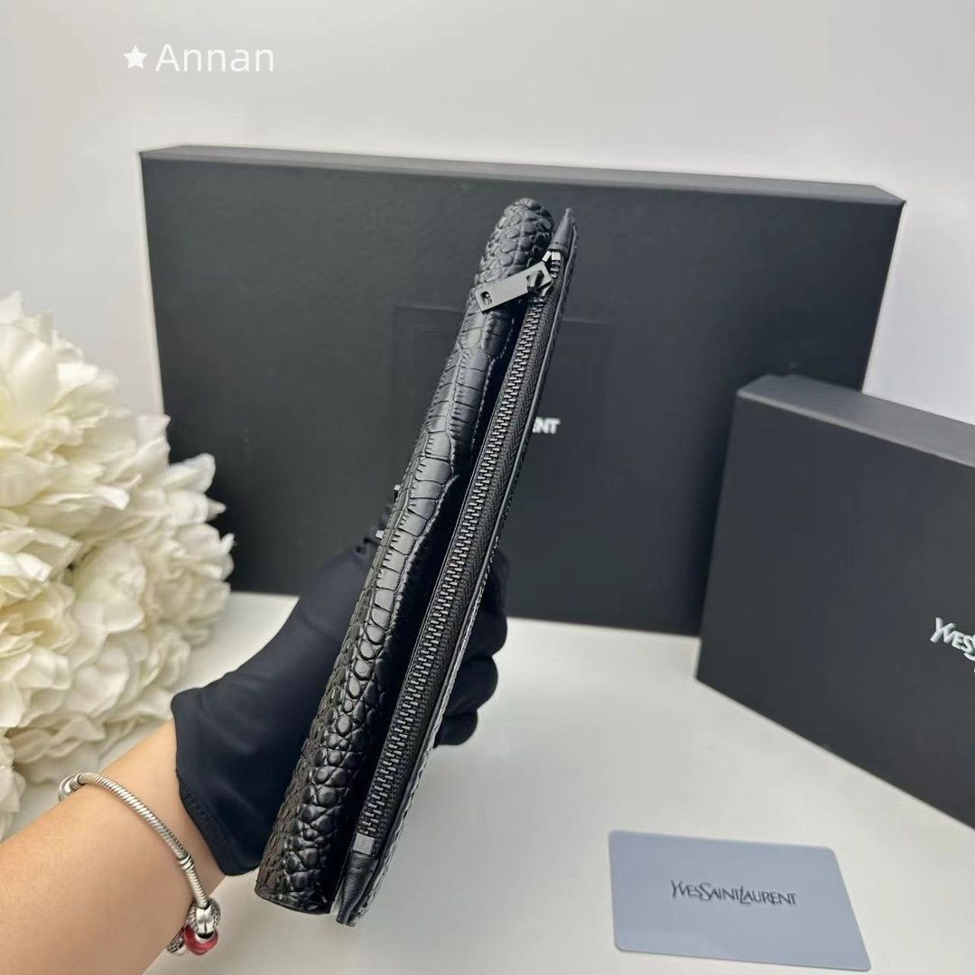 極美品 入手困難 YSL Yves saint Laurentイヴ イヴサンローラン 長財布