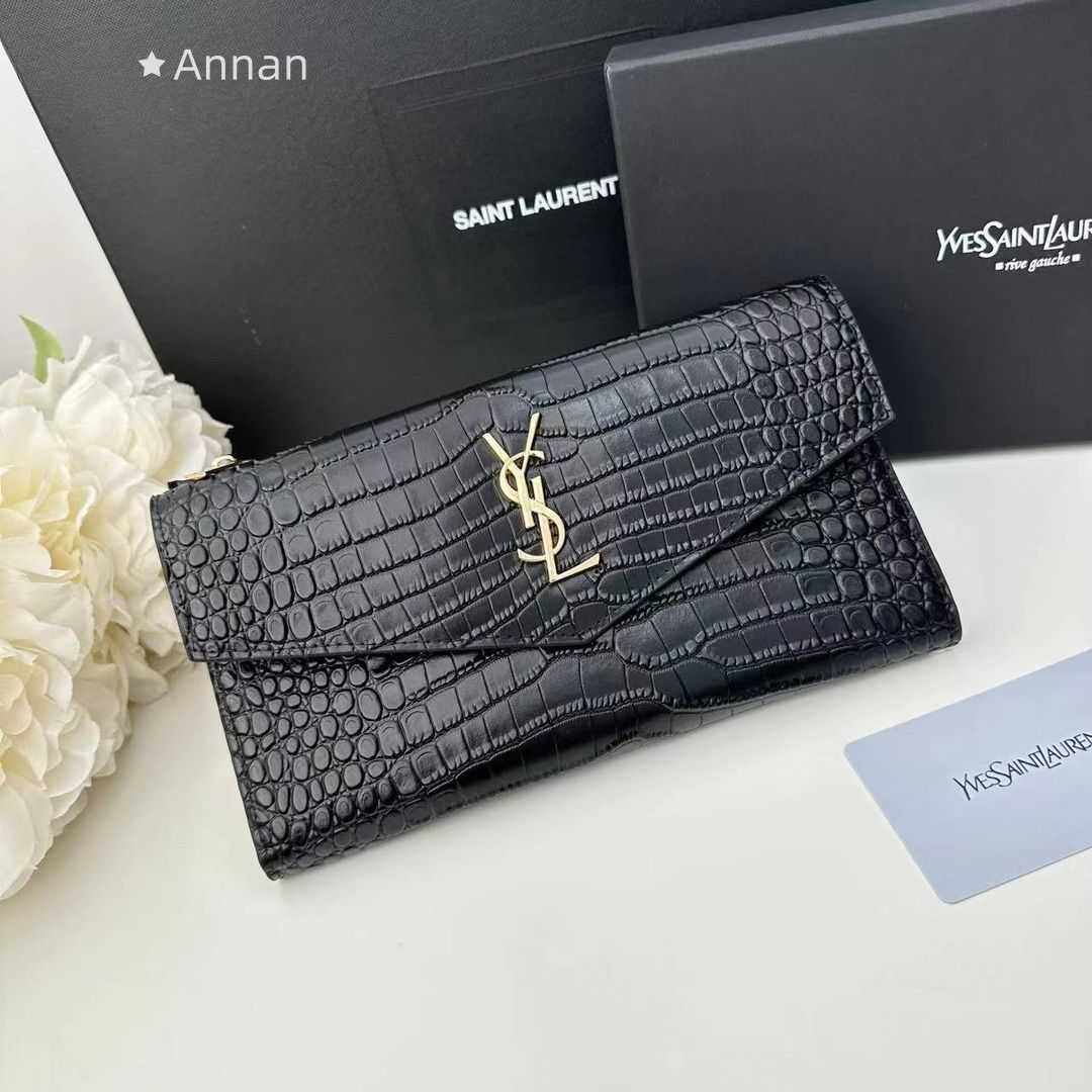 極美品★ SAINT LAURENT 長財布 YSL 小銭入れ★実物 極美品 YSL Yves saint Laurentイヴ イヴサンローラン 長財布 小銭入れ