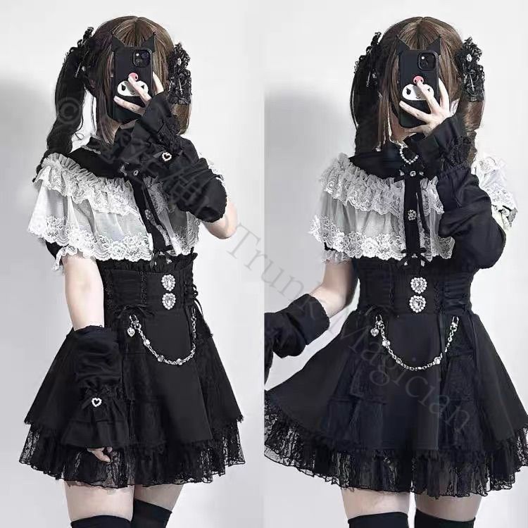 新年 用コスプレ衣装 地雷系 ゴシック ロリータ ワンピース フリル レース 黒白 ビジュー チェーン ハイウエスト コルセット風 セットアップ 病みかわいい 原宿系 地雷女子 半袖