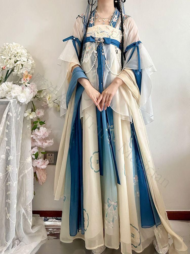 新年クリスマス用コスプレ衣装 豪華刺繍 漢服 かんふく 古風衣装