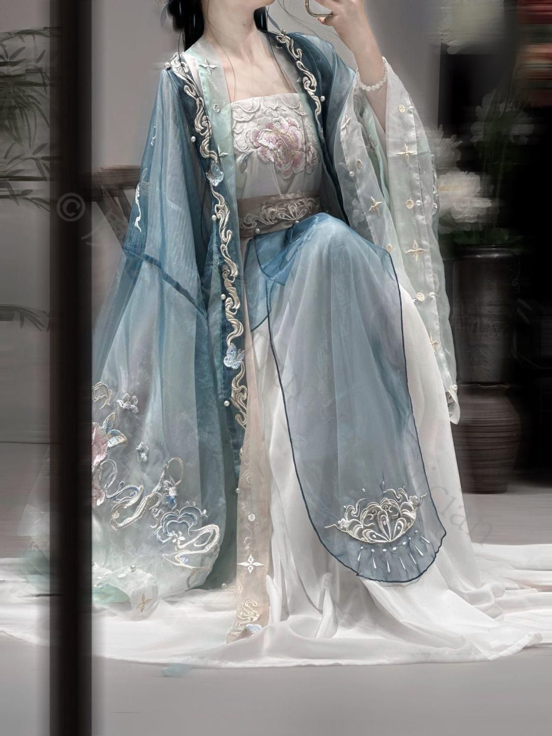 新年 用コスプレ衣装 漢服 コスプレ 中華風 仙女服 華服 ステージ衣装 撮影 イベント HF―028