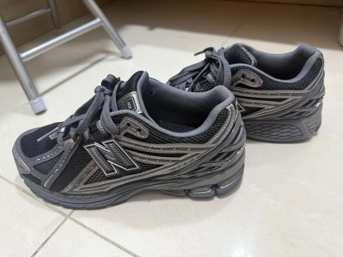  ニュー ンス 1906 メタルグレー その他 靴