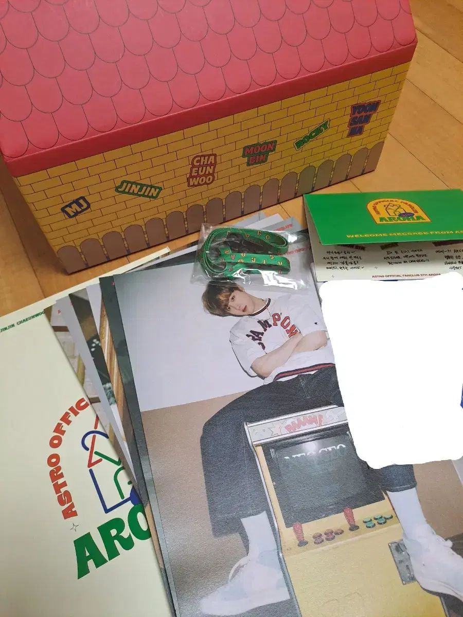 ASTRO 公式ファンクラブ 5th AROHA セット ASTRO公式ファンクラブ AROHA 5期ギフト - メルカリ