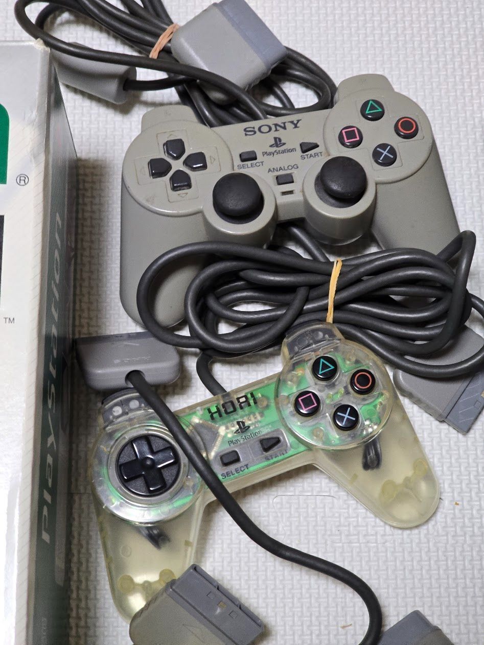 PlayStation 初代 プレステ 本体2台 PSONE コントローラー セット