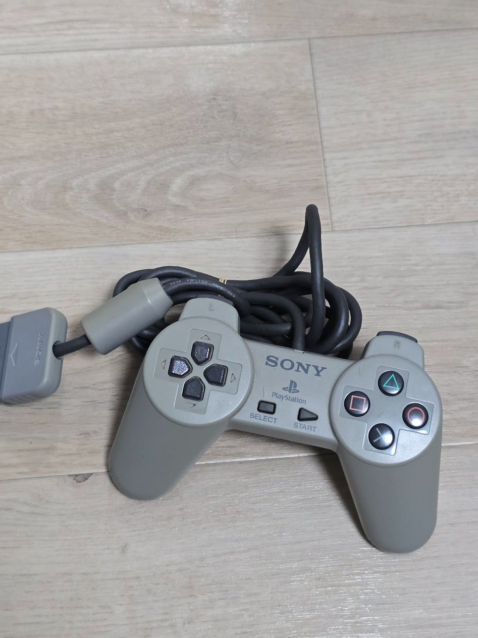 コントローラー