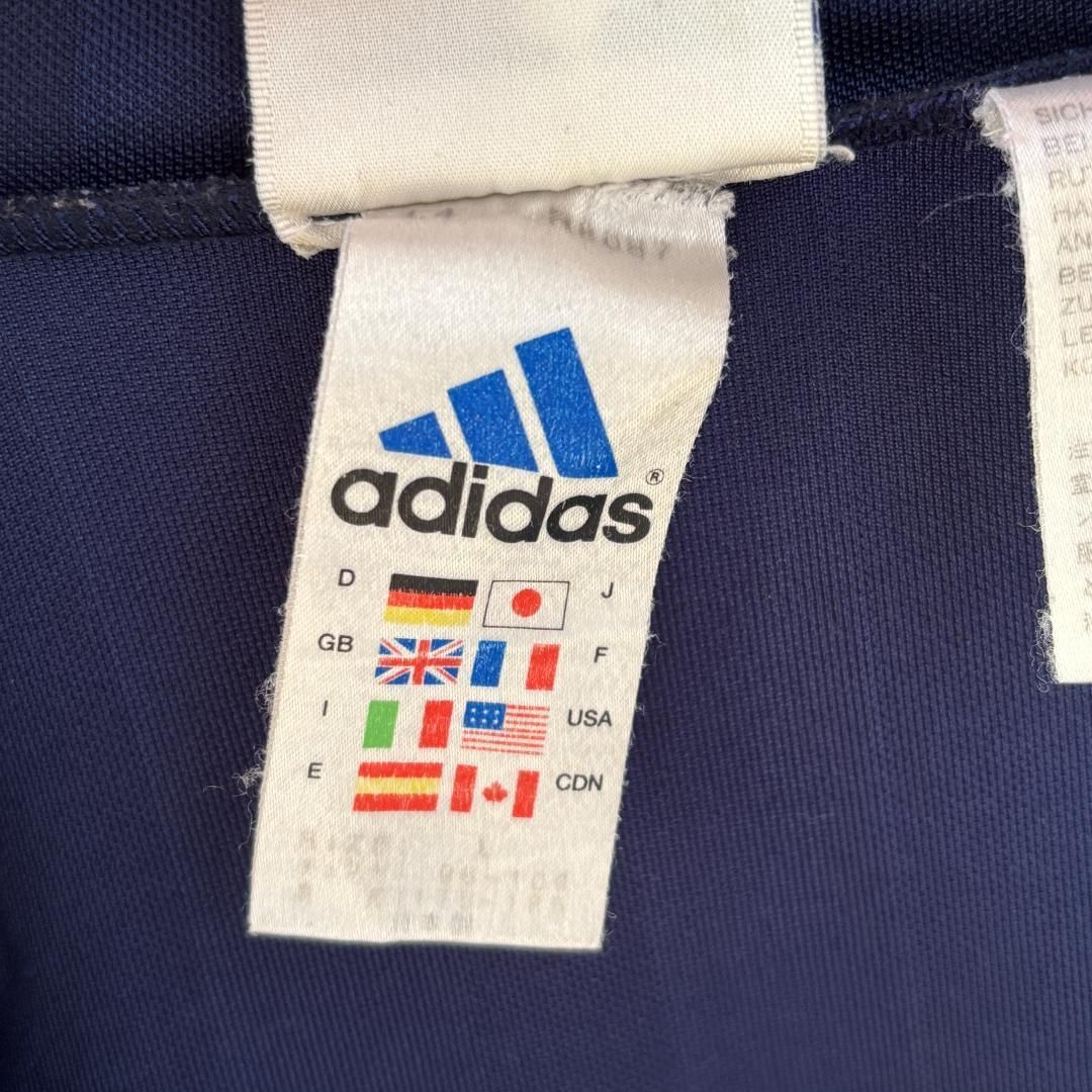 90s　old adidas　ロゴ刺繍　3本ライン　国旗タグ　裾ジップ 90s adidas トラックジャケット 刺繍 ストライプ 万国旗 スリーライン