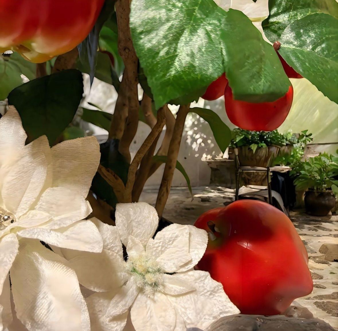 光触媒　観葉植物　ウォールグリーン　フェイクグリーン　リンゴ　林檎タワー7239 光触媒 人工観葉植物 ウォールグリーン フェイクグリーン 林檎 リンゴ