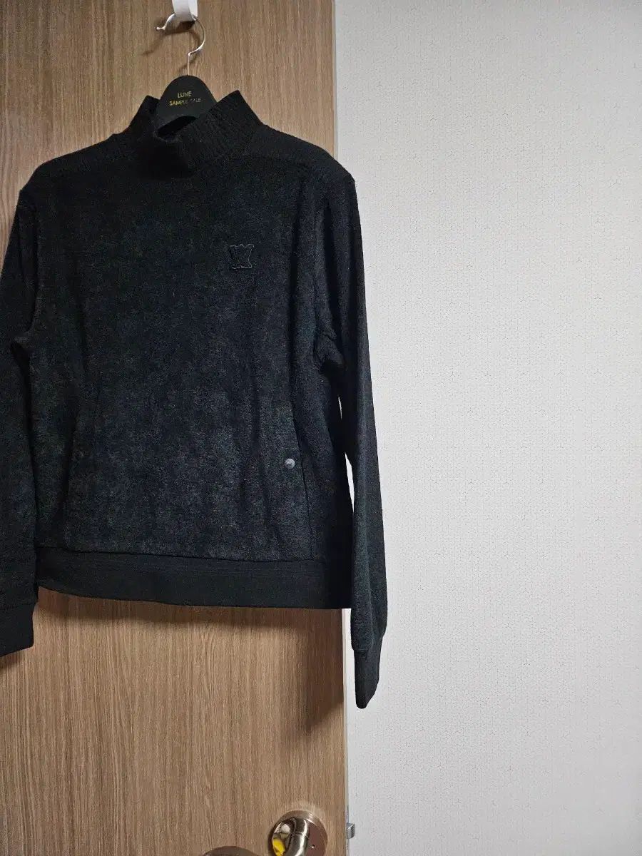 A ブークレ ハーフネック ニット