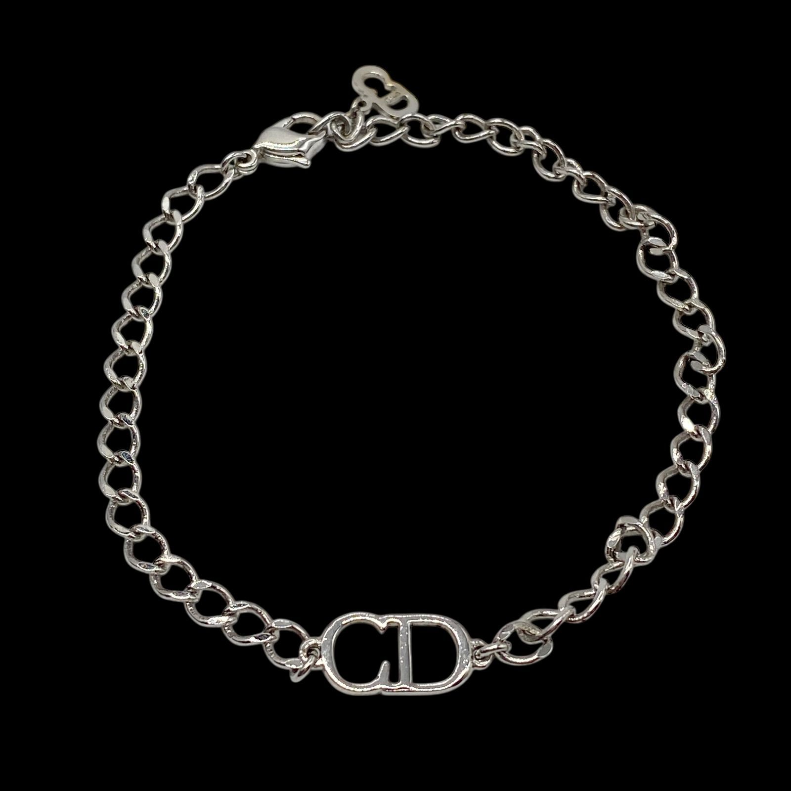 美品 Dior ディオール ブレスレット CDロゴ シルバー アクセサリー 美品 Dior ディオール CDロゴ ショップ ブレスレット シルバー