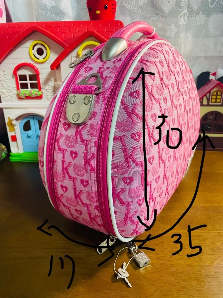 クラシック hello kitty ハローキティ モノグラム 旅行カバン ボストンバッグ