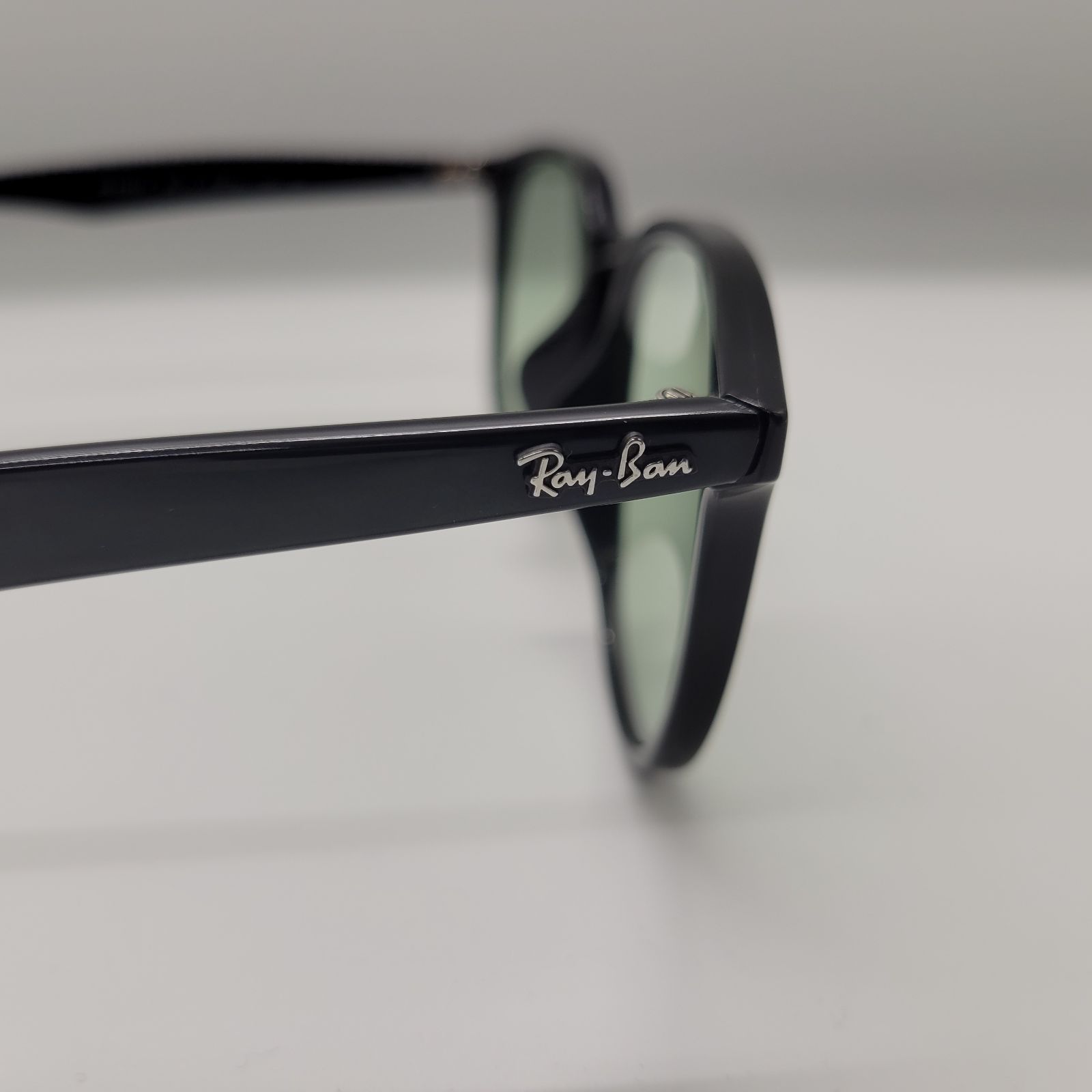 Ray-Ban レイバン 正規品 RB4259F 601/2 ライトグリーン サングラス 