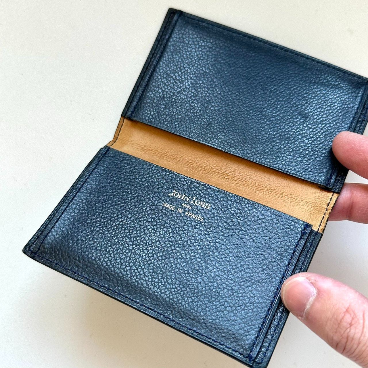 JOHN LOBB  ジョンロブ 名刺入れ  ネイビー  レザー ジョンロブ JOHN LOBB 名刺入れ カードケース ネイビー - メルカリ