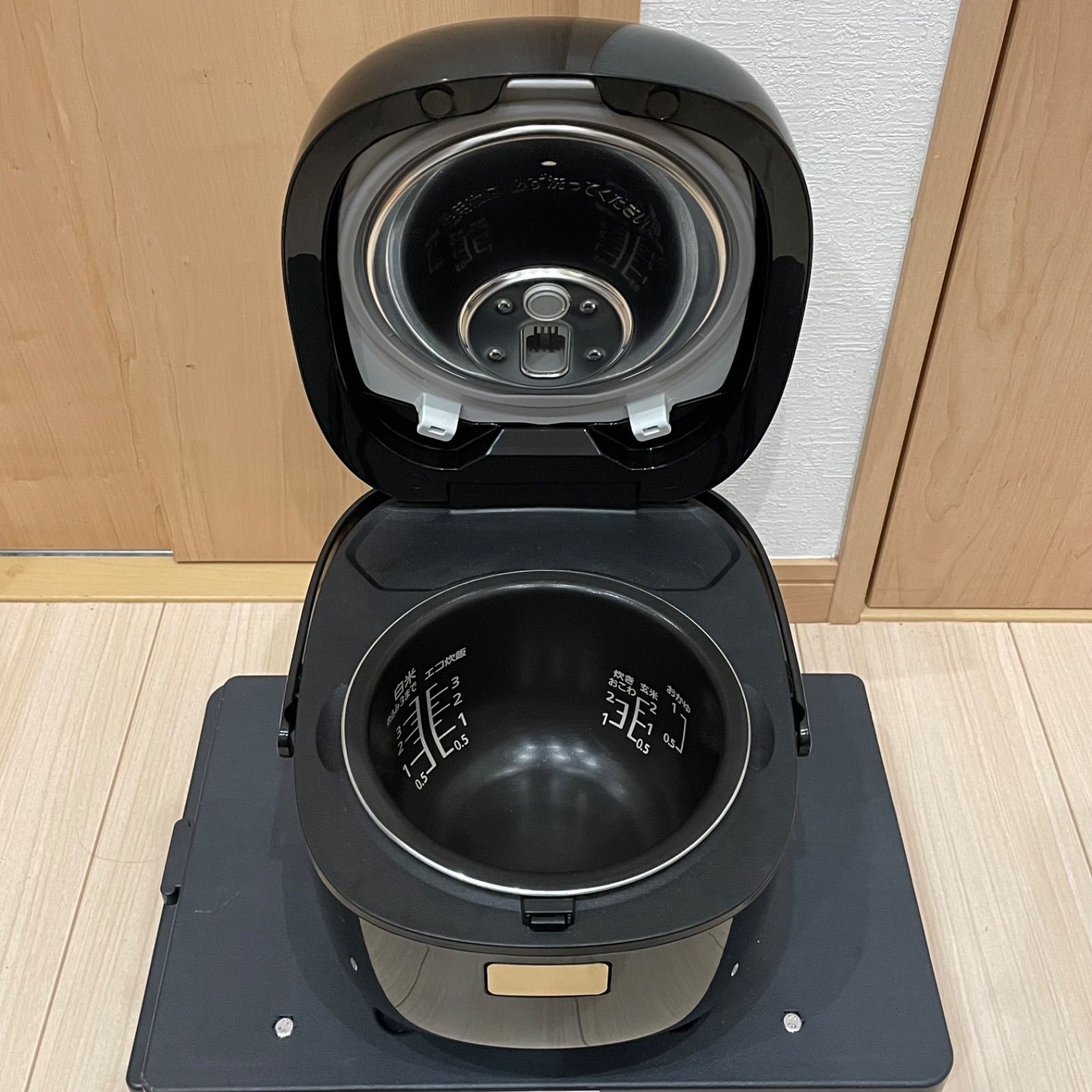 Panasonic パナソニック IHジャー炊飯器 SR-KT068 ブラック 備長炭釜