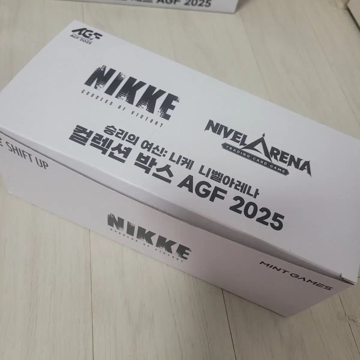 勝利の女神：NIKKE(ニケ) アリーナ コレクション ボックス agf 限定