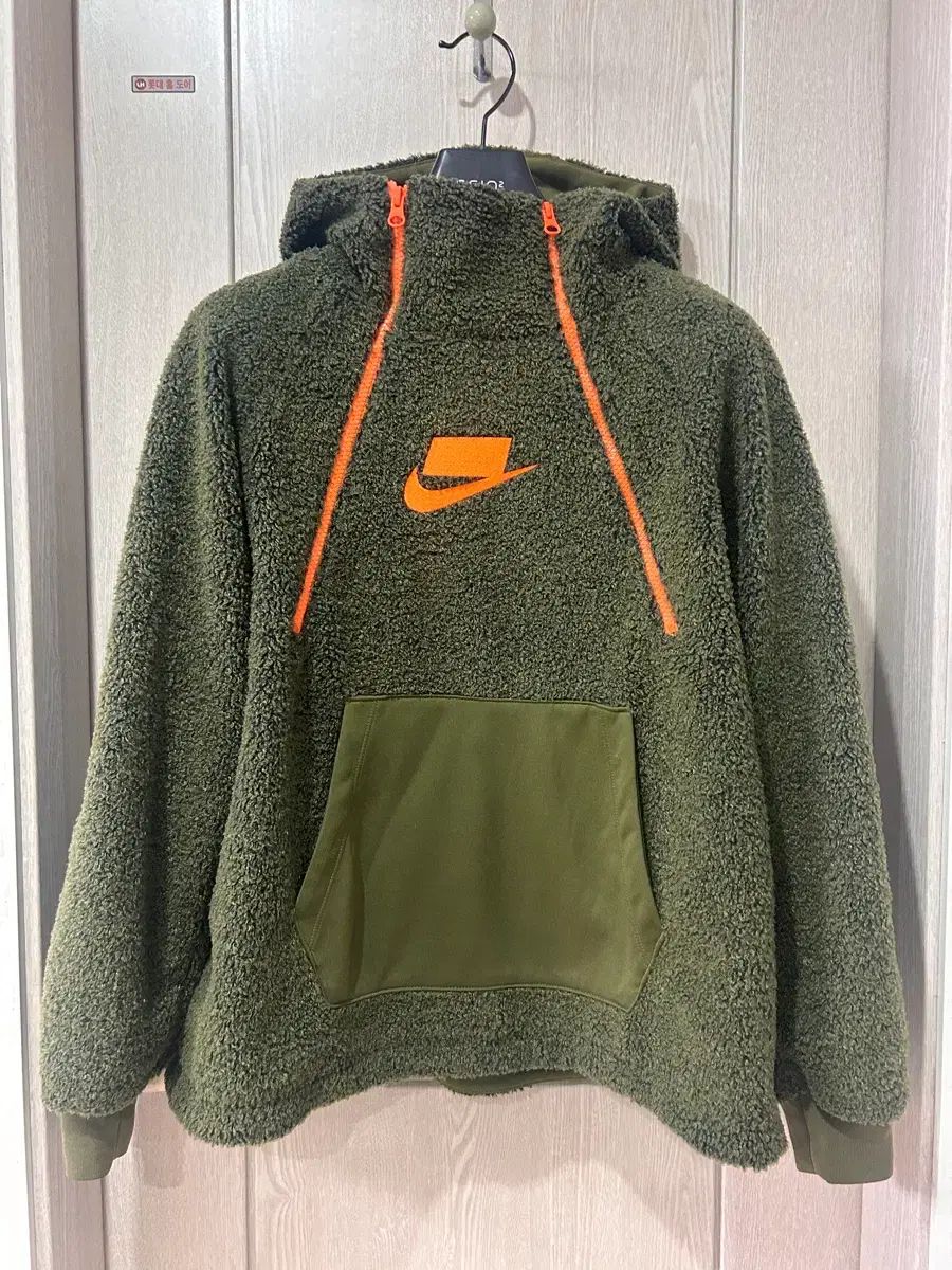 ナイキ カーキ シェルパ フリース ジップアップ Tシャツ M 85