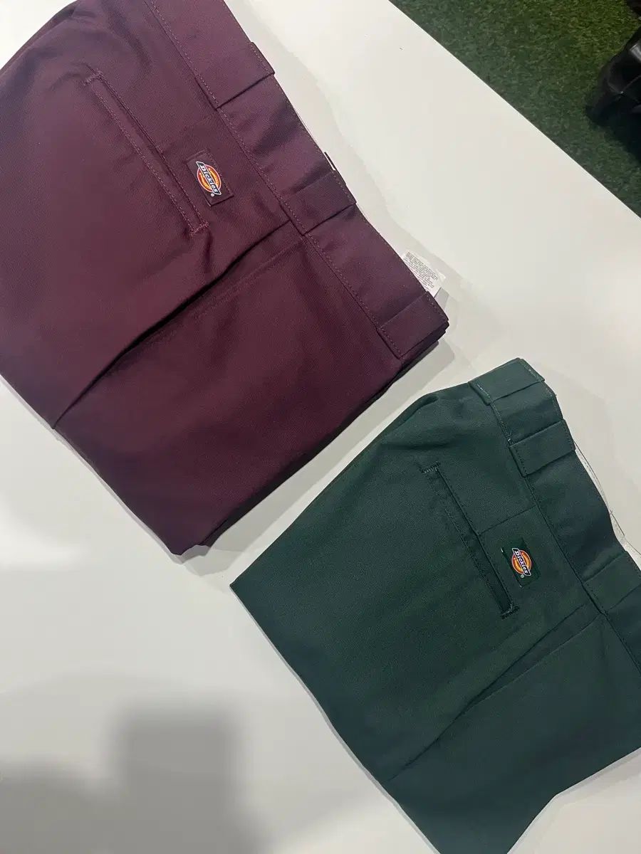 ディッキーズ 874 マルーン ハンターグリーン 34 X 32 まとめ