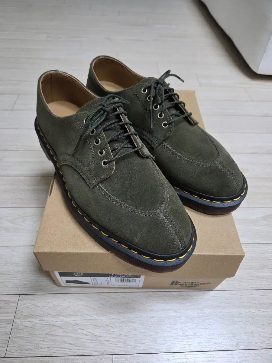 DR MARTENS 2046 スウェード オリーブ 260