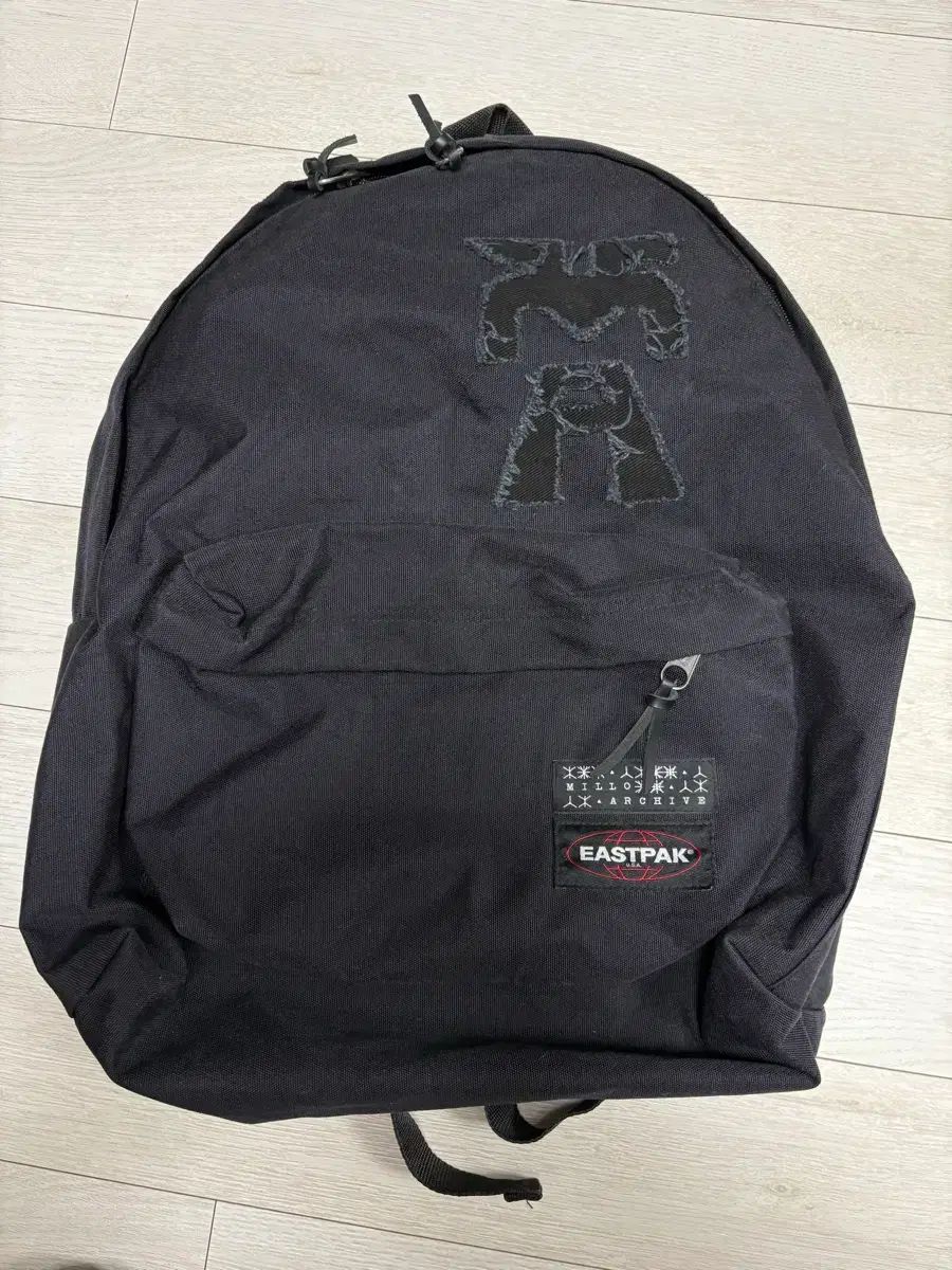 EASTPAK MILLO ARCHIVE バックパック ブラック
