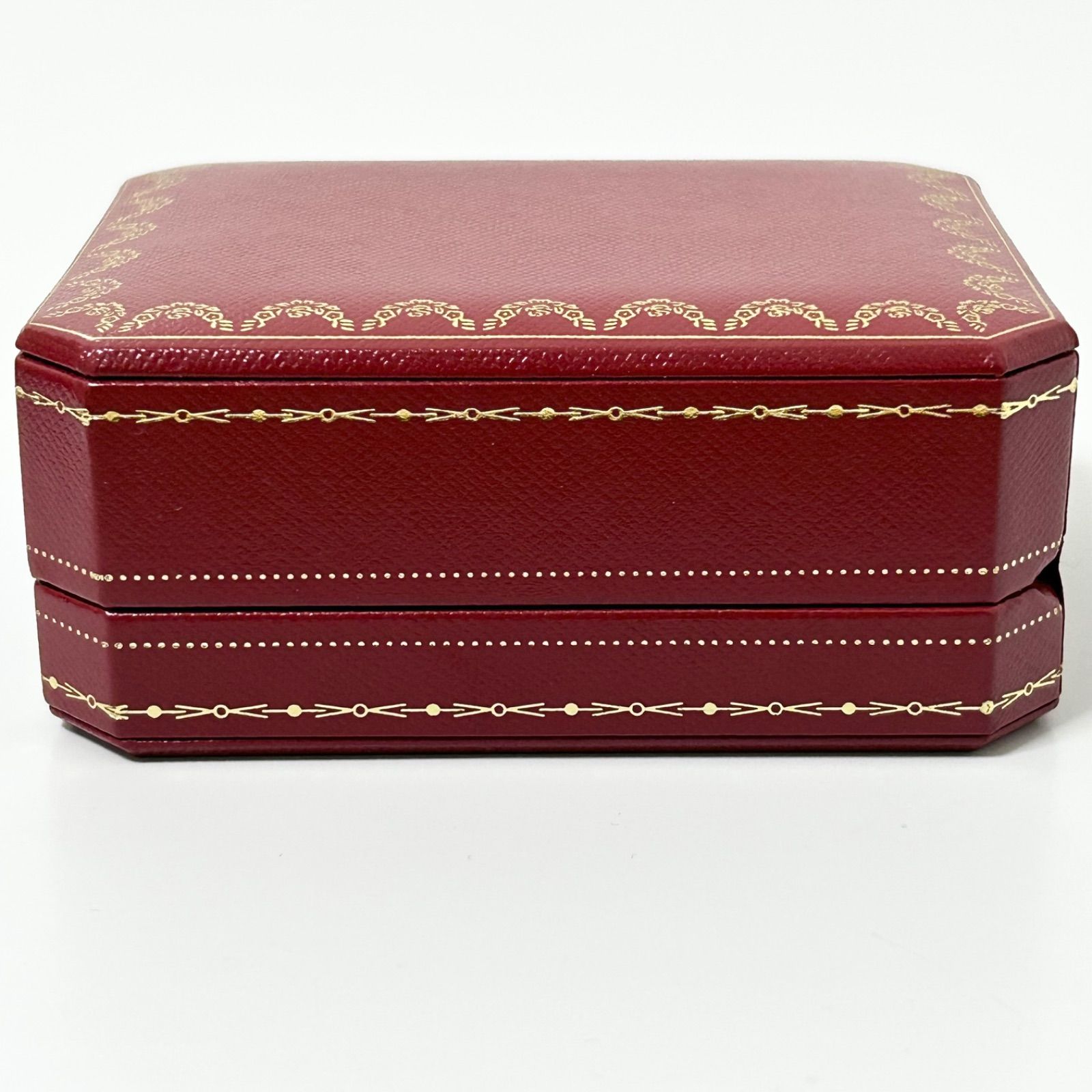 Cartier アクセサリーケース ワインレッド 未使用に近い Cartier カルティエ リングケース アクセサリーケース