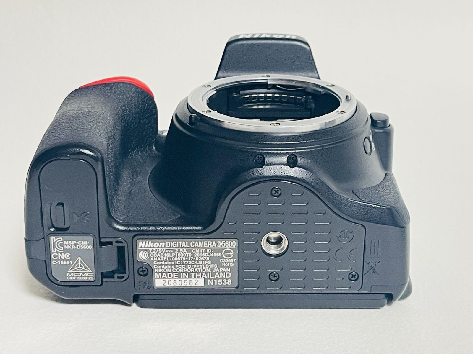 中古品〕 NIKON D5600 ボディ ニコン #kjh:`*x1235 - メルカリ