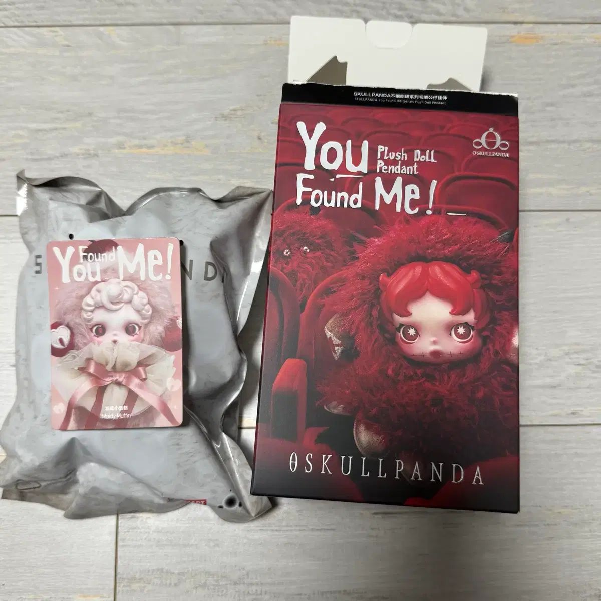 POP MART スカルパンダ 探しに来てみて むっとしたマフィン