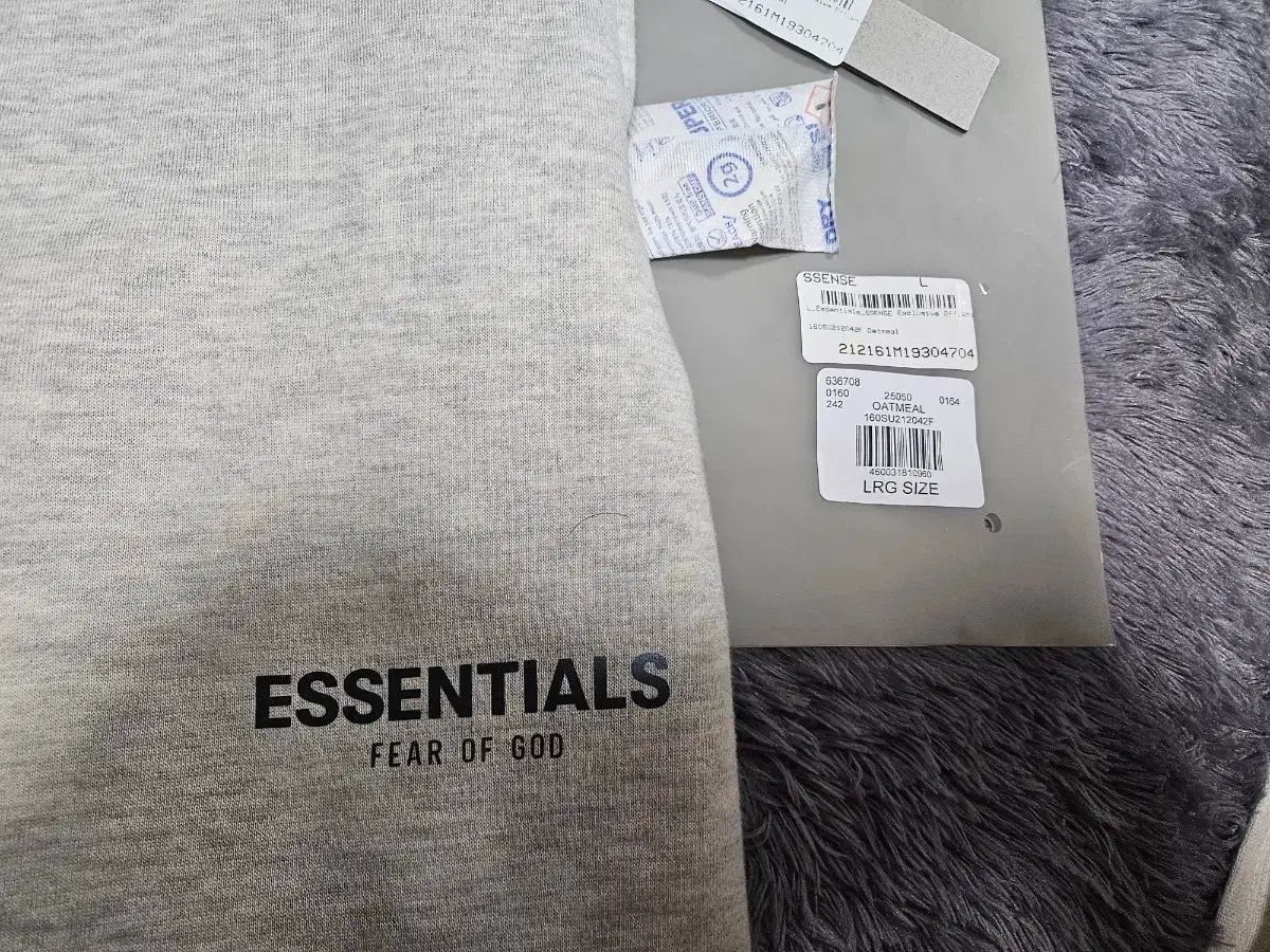 ESSENTIALS Fear of God オートミール 公式 ハーフパンツ L 出品 XS