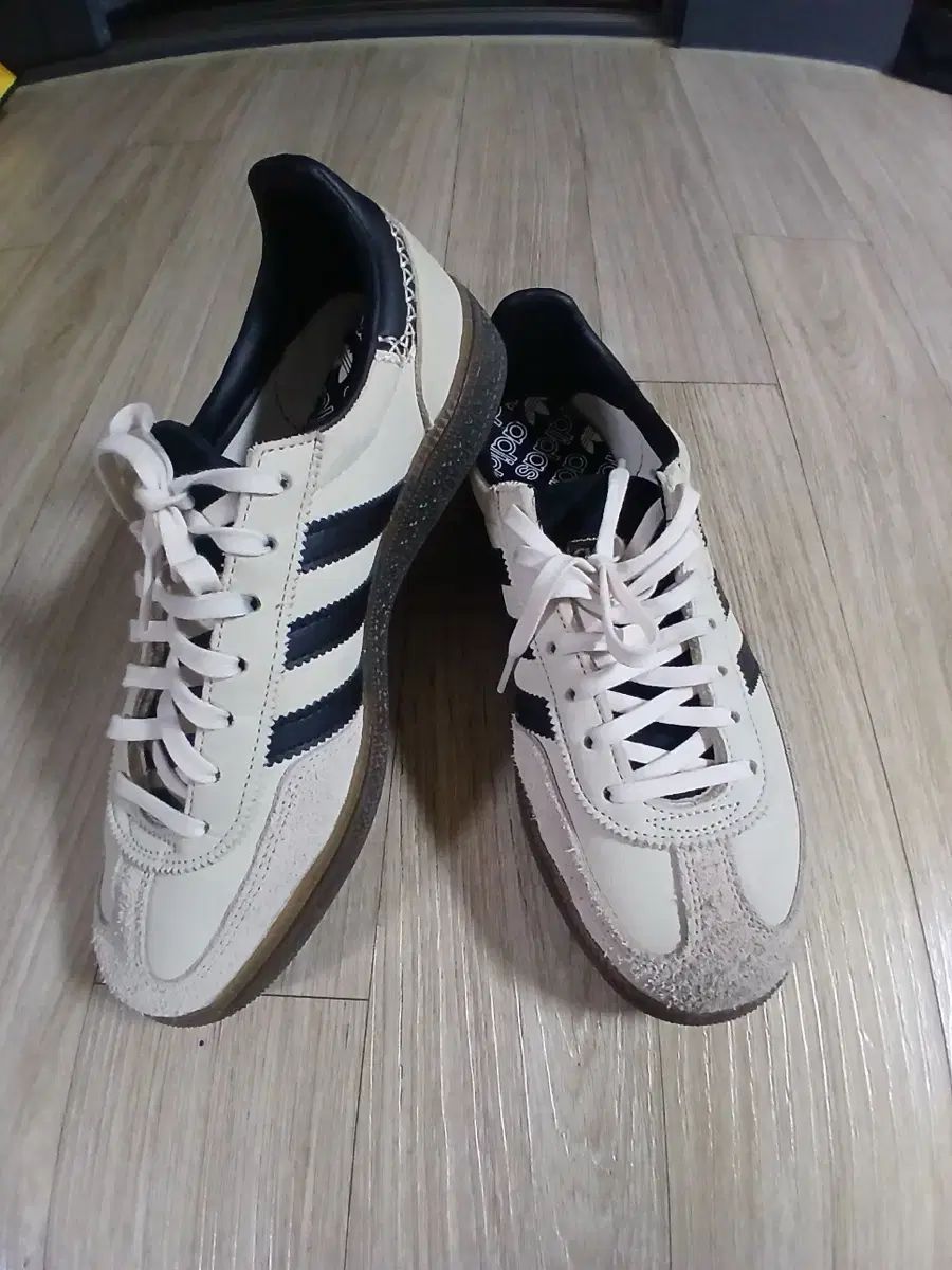 アディダス ハンドボール スペツィアル W 245