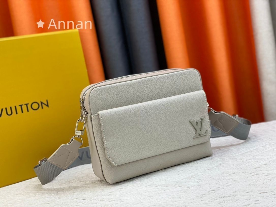 LOUIS VUITTON ルイ ヴィトン メンズ ショルダーバッグ モデル ファストライン メッセンジャー アエログラム ブラック