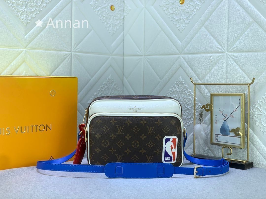 超 LOUIS VUITTON ルイヴィトン NBA メンズ ショルダーバッグ モデル