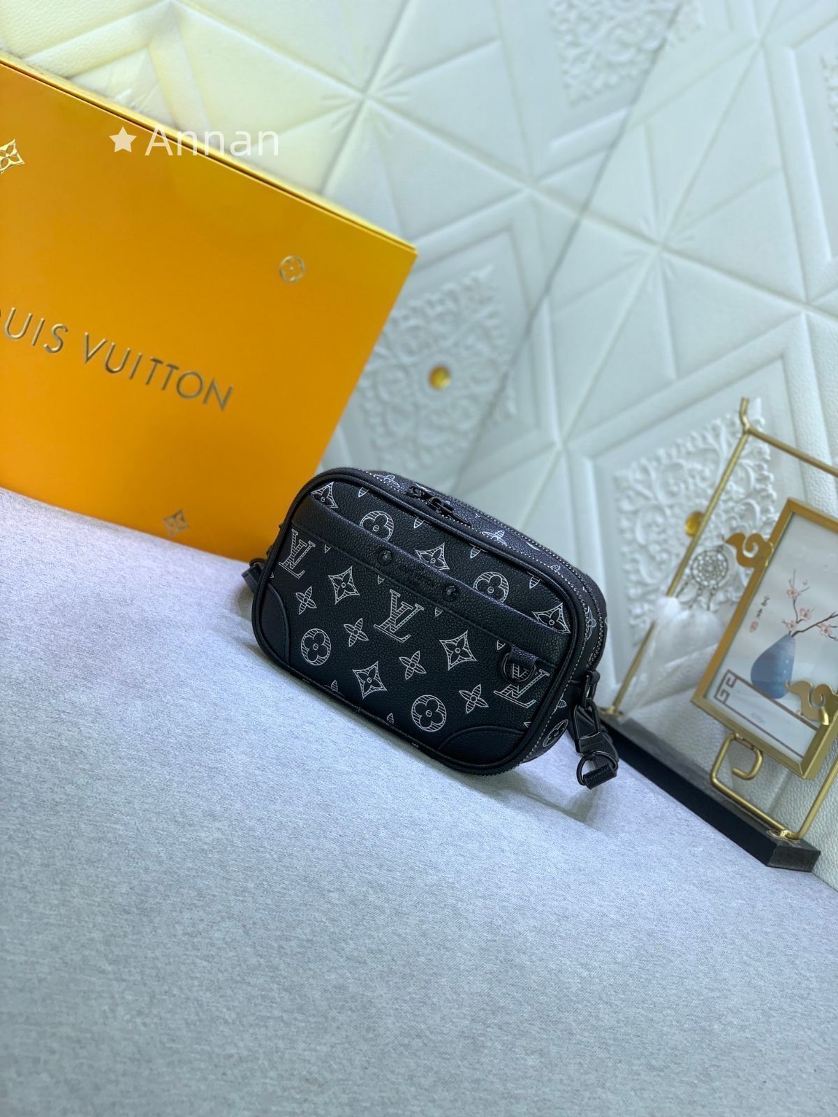 Louis vuitton ルイヴィトン メンズ ショルダーバッグ モデル