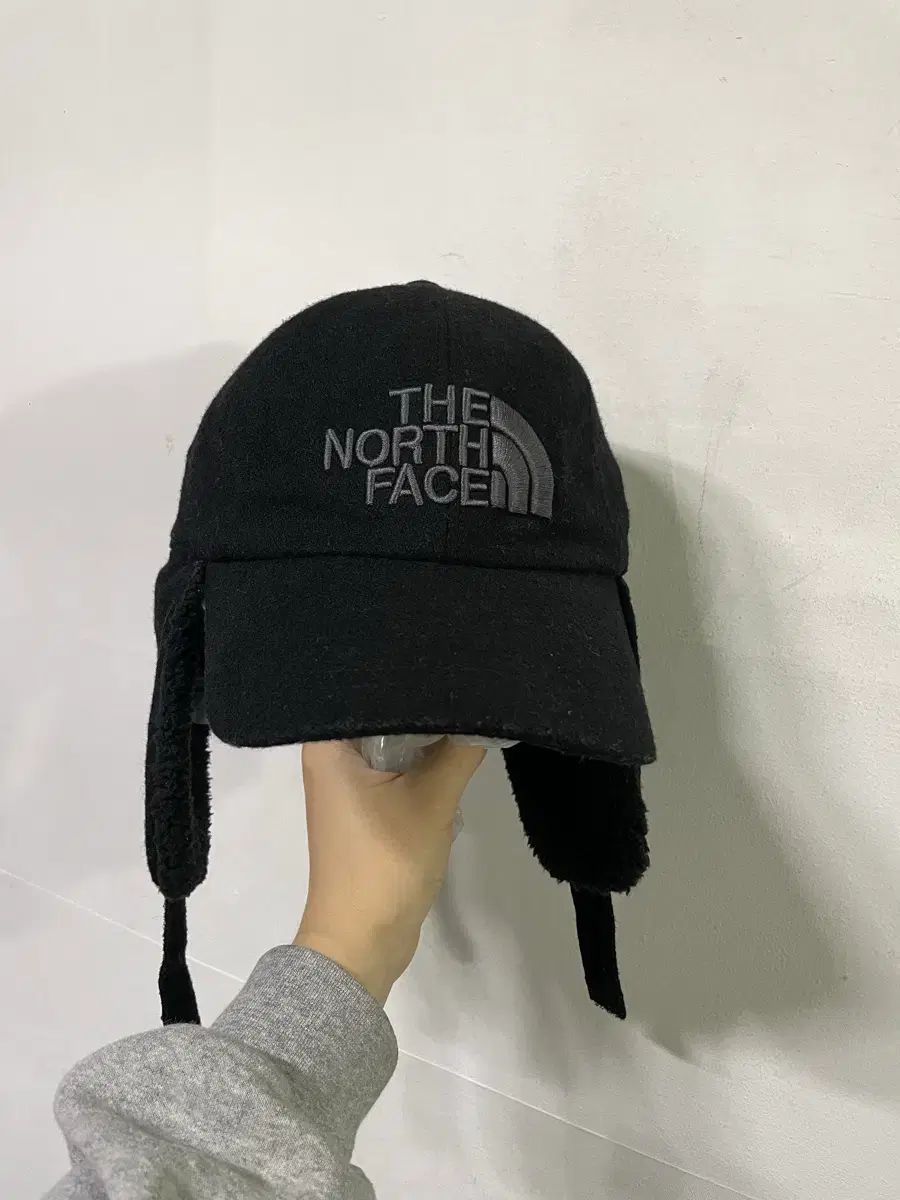 THE NORTH FACE ザノースフェイス 防寒帽子 イヤマフキャップ トラッパーハット ニット帽